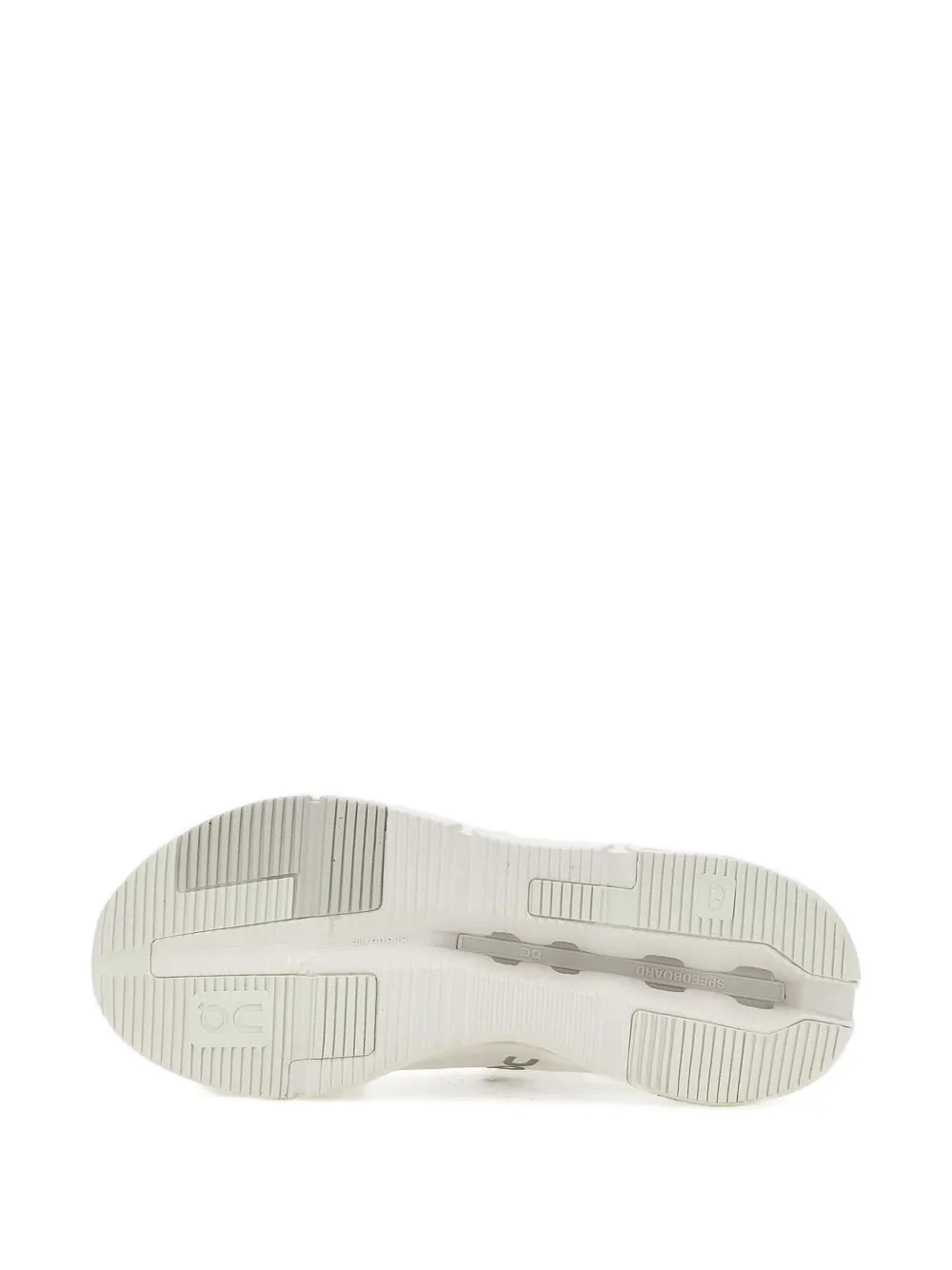 On Running Cloudnova 2 sneakers White