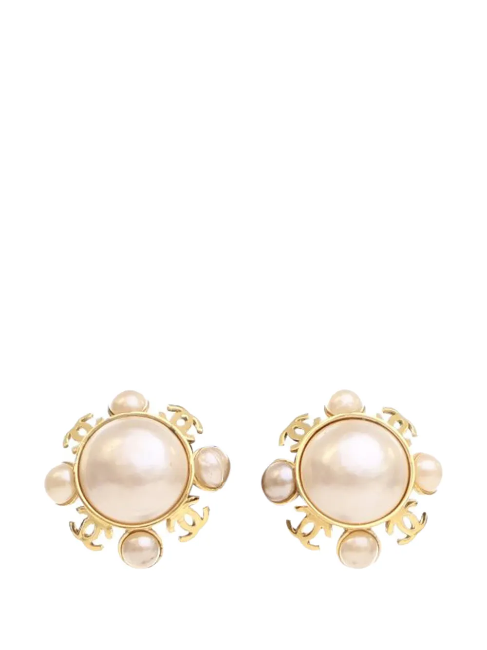 CHANEL Pre-Owned 20th Century Gold Plated Faux Pearl Clip On Earrings CHANEL Pre-Owned 20th Century Gold Plated Faux Pearl Clip On Earrings