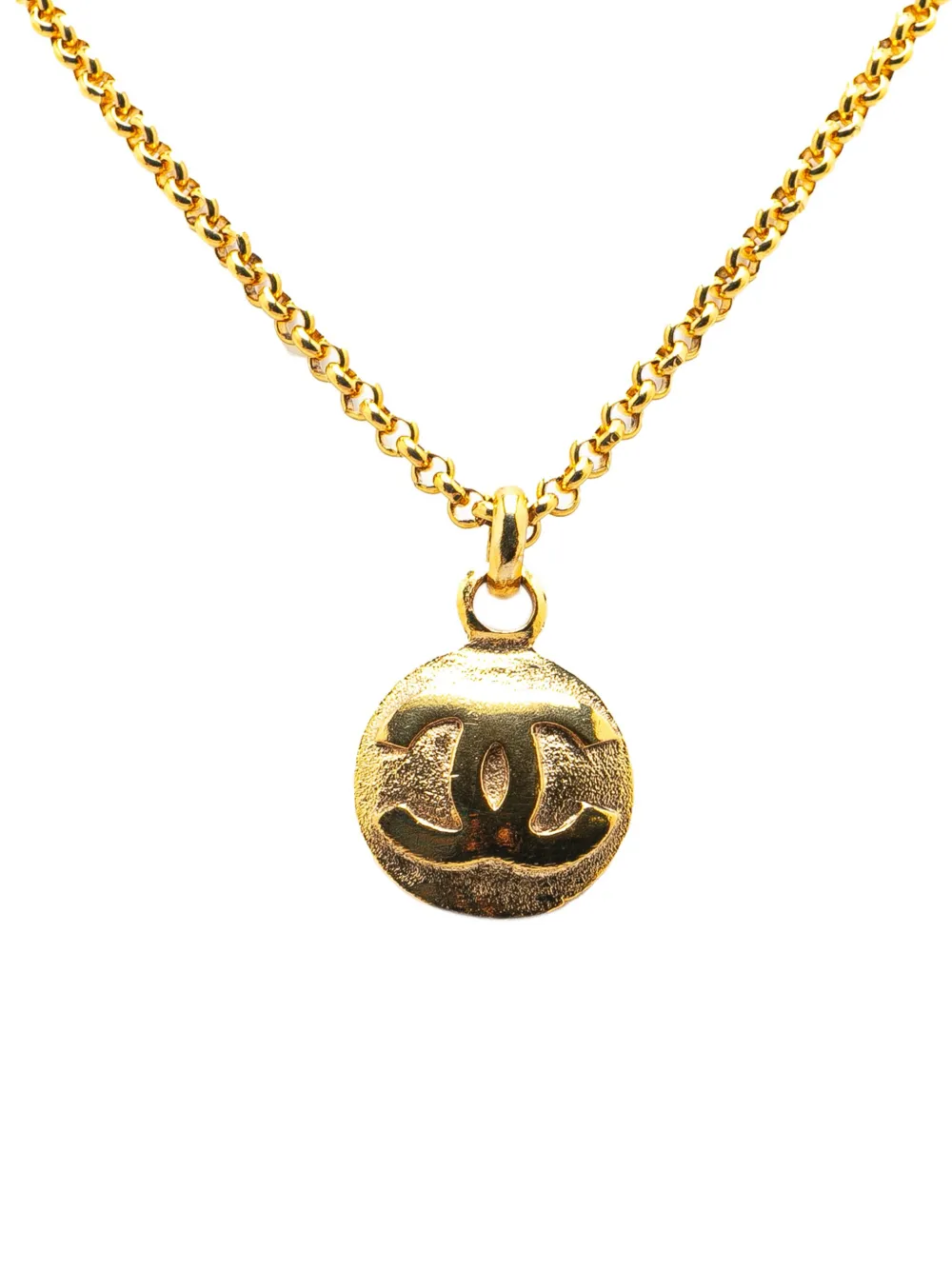 1980-1990 Gold Plated CC Round Pendant Necklace costume necklace
