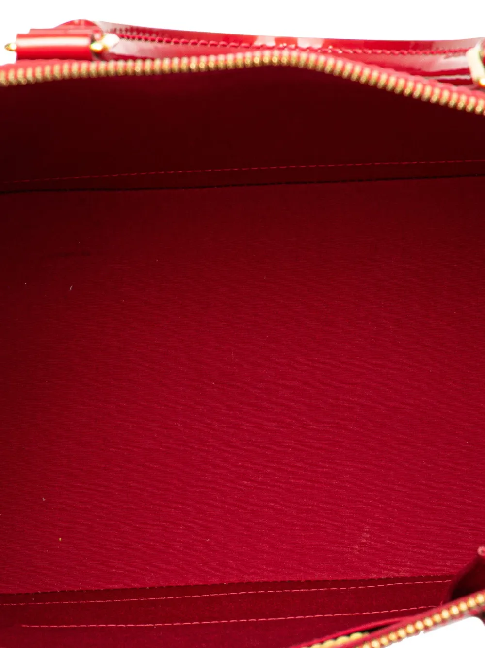 Pre-owned Louis Vuitton 2000-2024 Monogram Vernis Alma Gm Handbag In Red