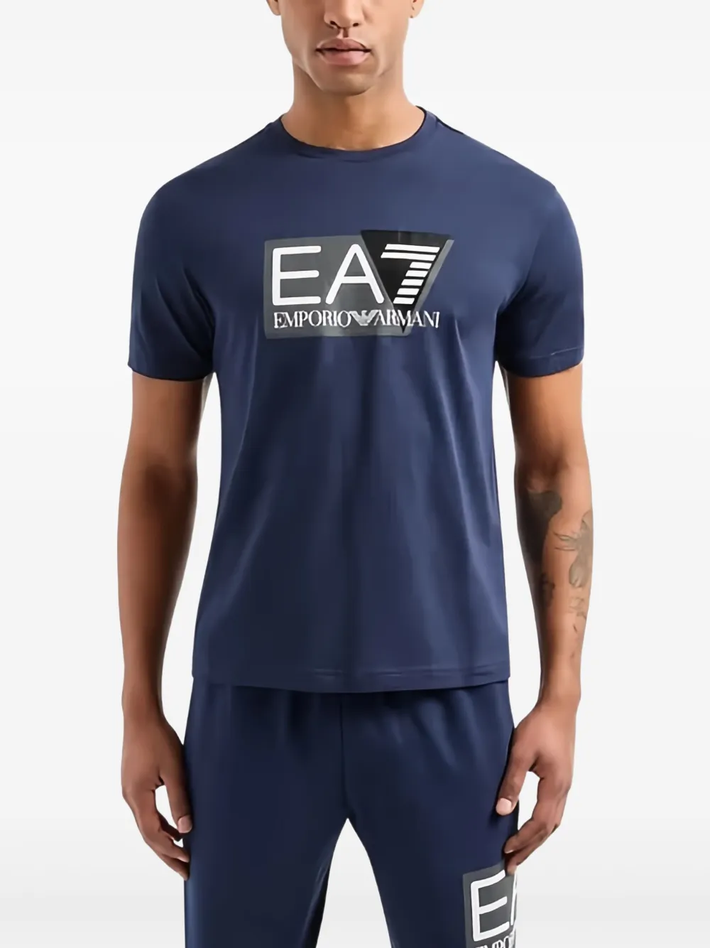 Ea7 Emporio Armani T-shirt met logo Blauw