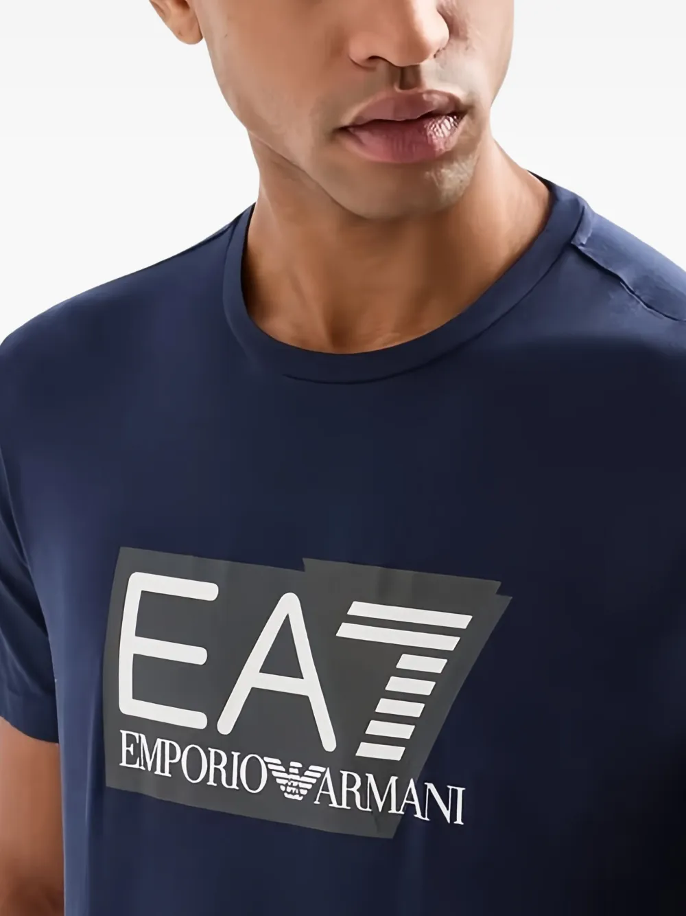 Ea7 Emporio Armani T-shirt met logo Blauw