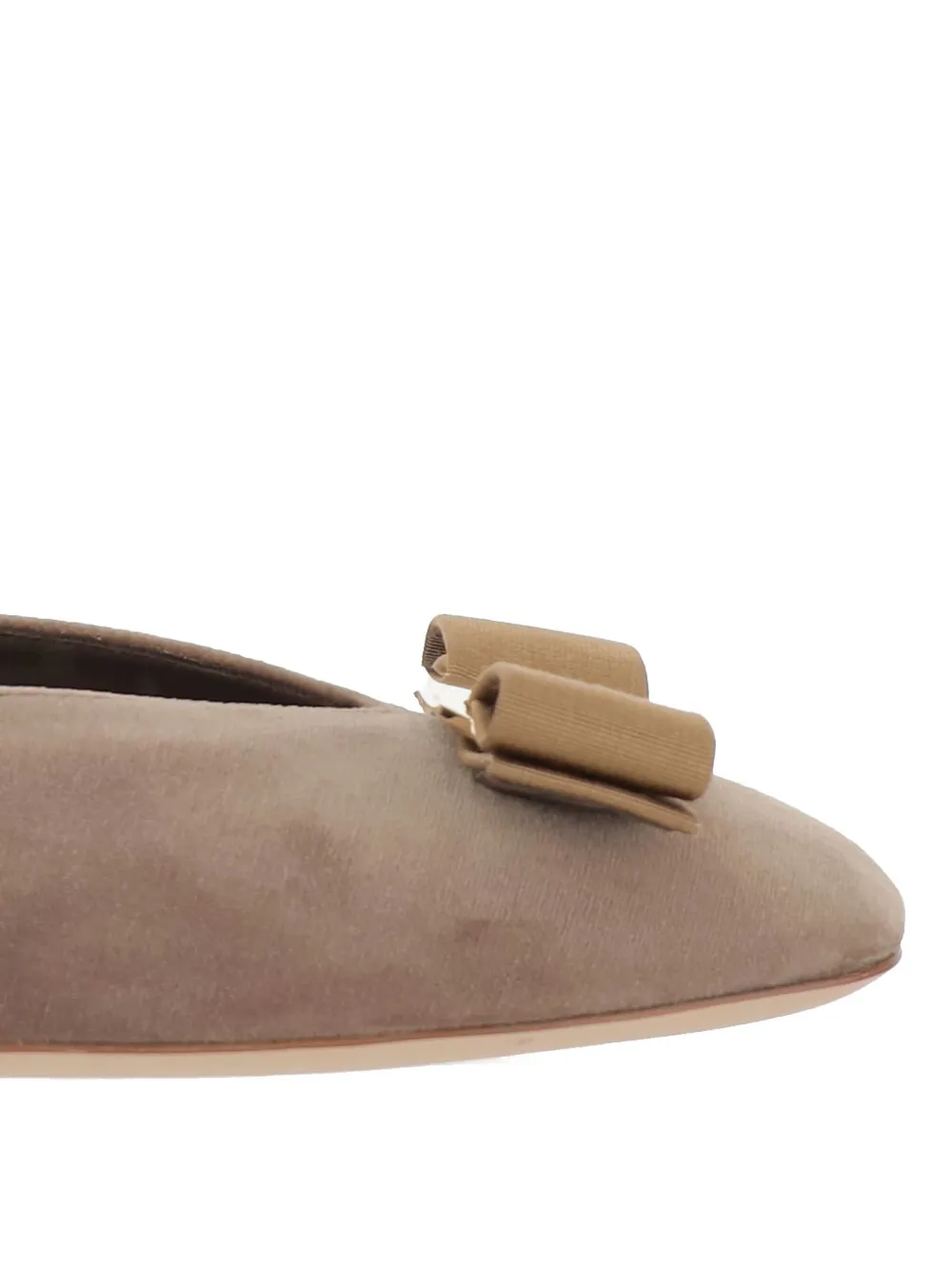 Ferragamo suede ballerina shoes Beige