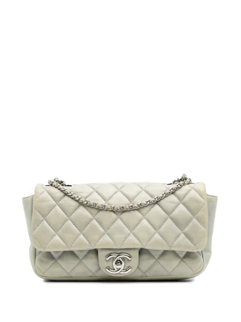 CHANEL Pre-Owned 2009-2010 Medium Quilted Lambskin Coco Rain Flap shoulder bag