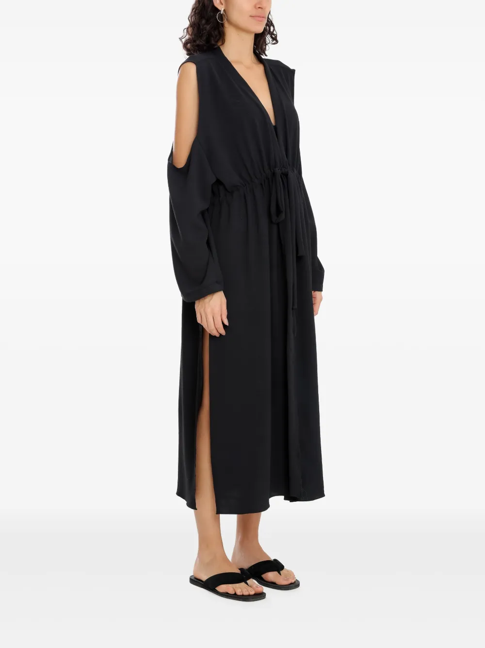 Olympiah Jussi cold-shoulder midi dress Zwart
