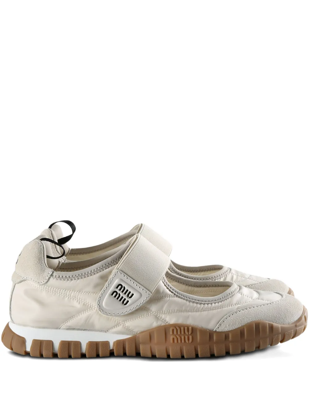 Miu Tyre ballerina's Wit