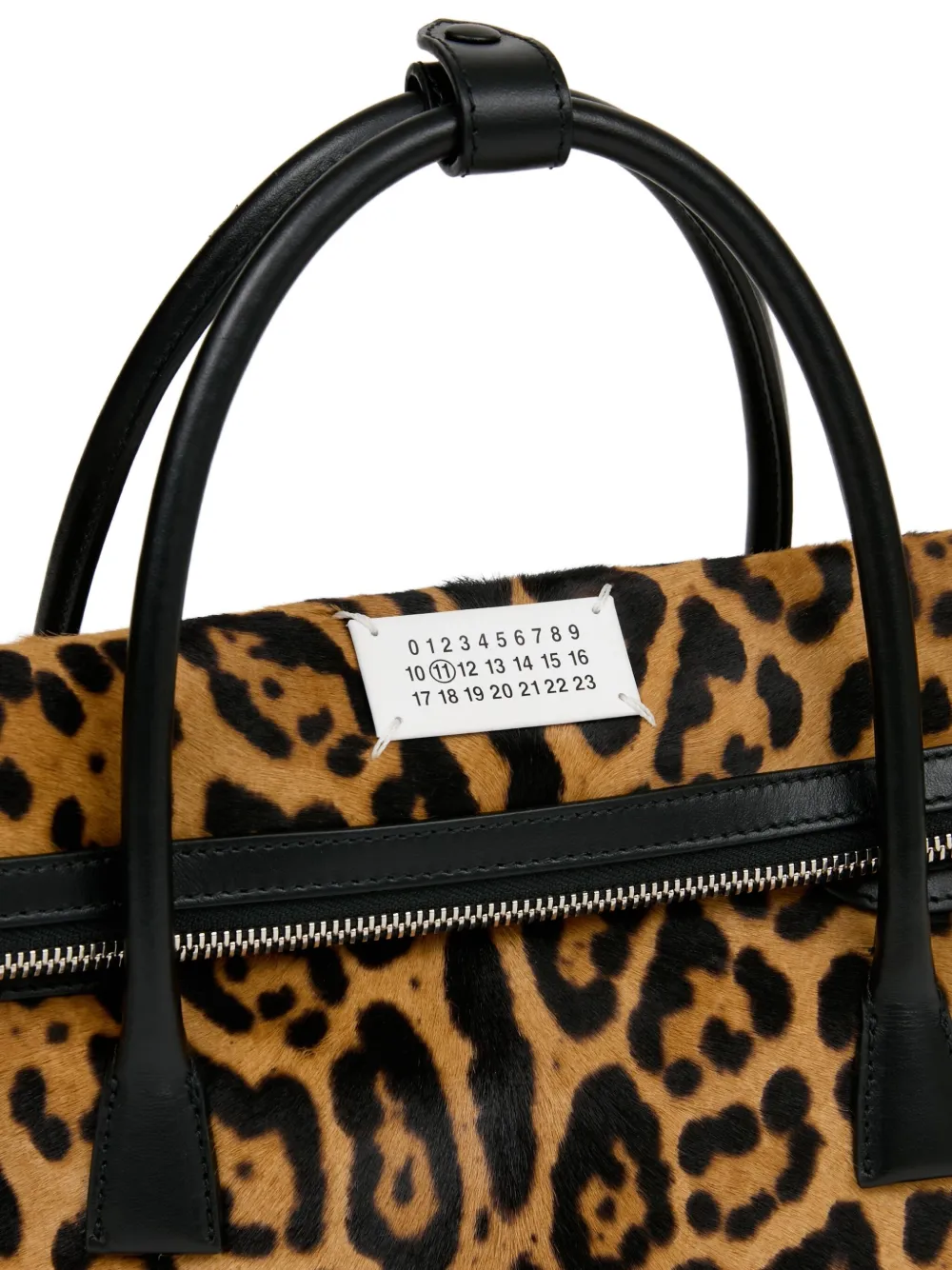 Maison Margiela Loved to Death shopper Bruin