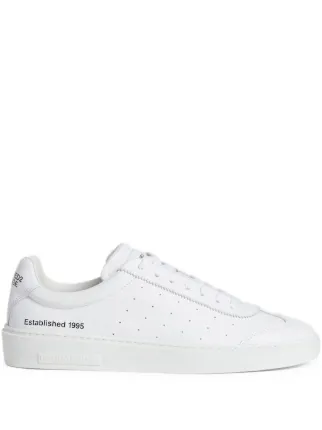 DSQUARED2