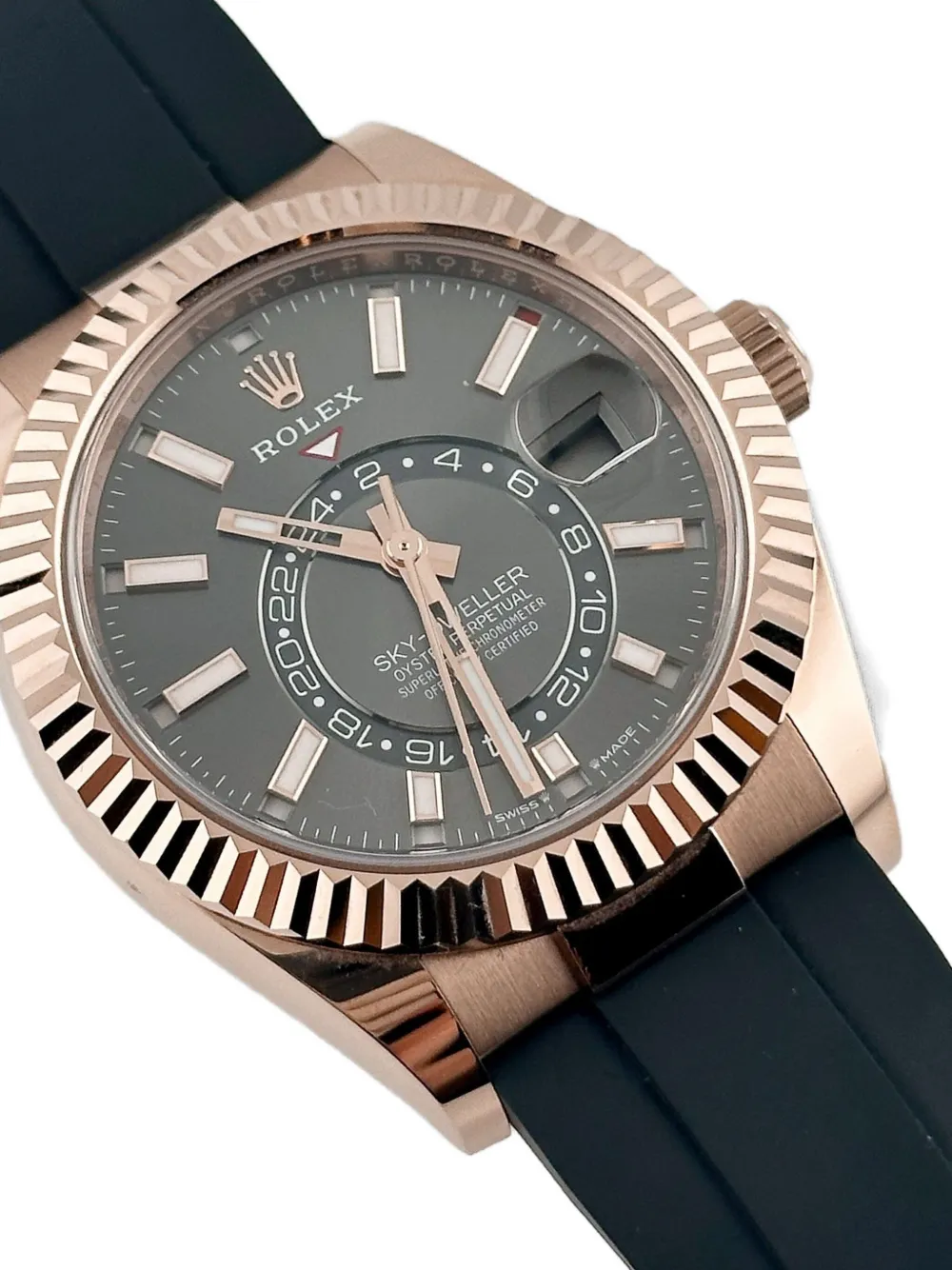 Rolex reloj Sky-Dweller de 42mm 2024 | Estilos de archivo | Image 2