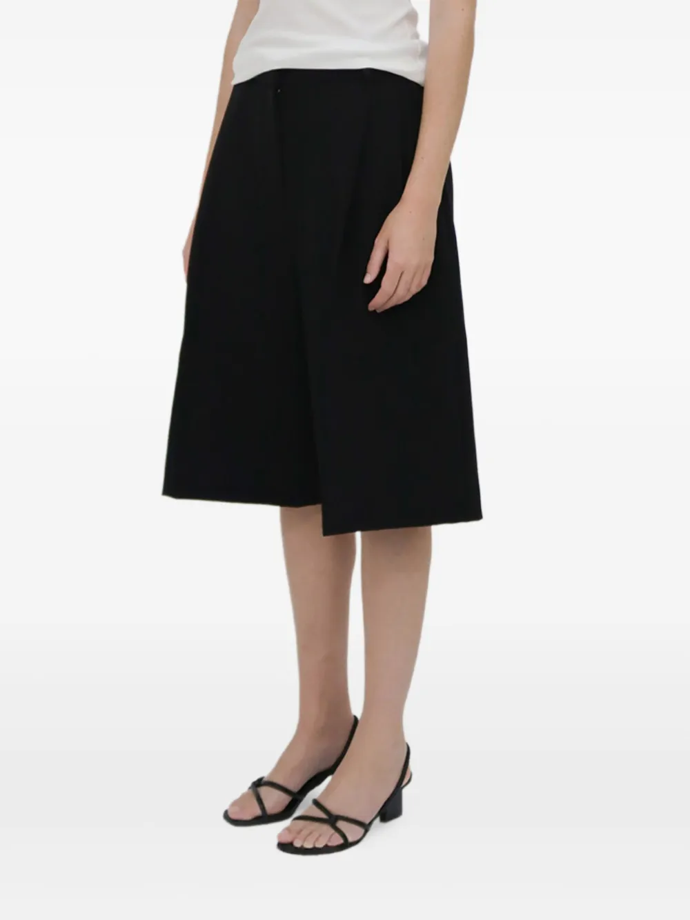 Rosetta Getty Geplooide shorts Zwart