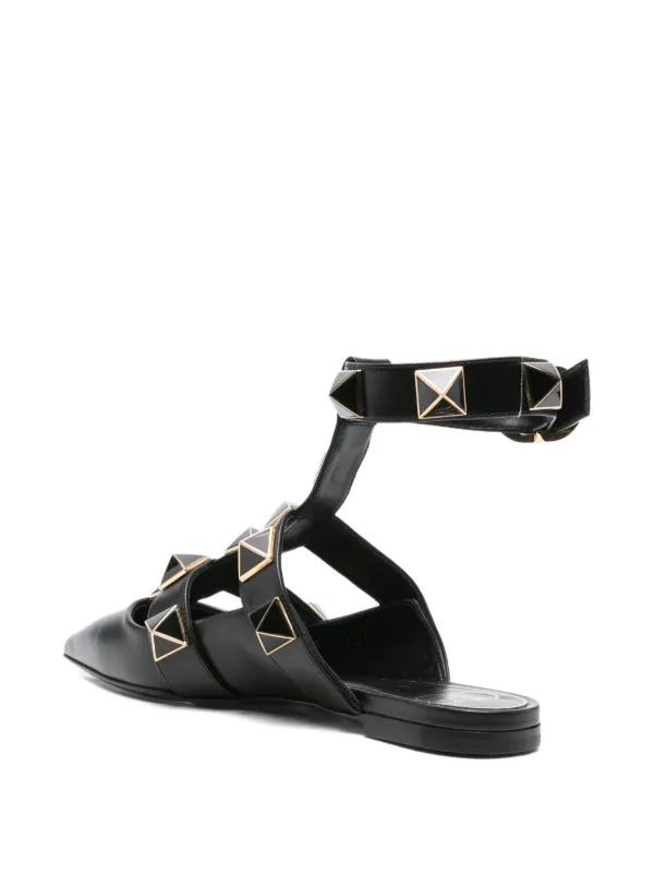 Valentino スタッズポインテッドトゥサンダル Valentino Garavani
