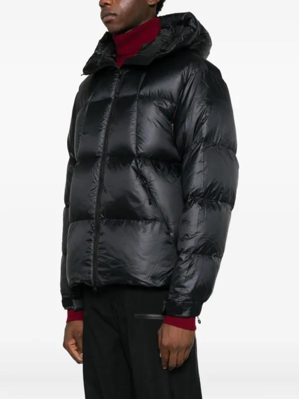 Goldwin Quantum Hooded Padded Jacket | Black | FARFETCH GE