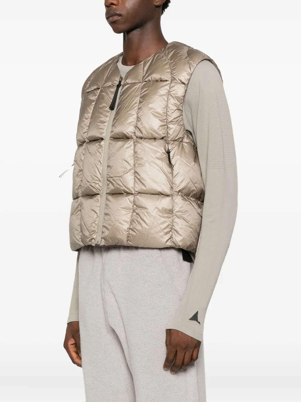 Goldwin 0 Quilted Performance Gilet In Neutral