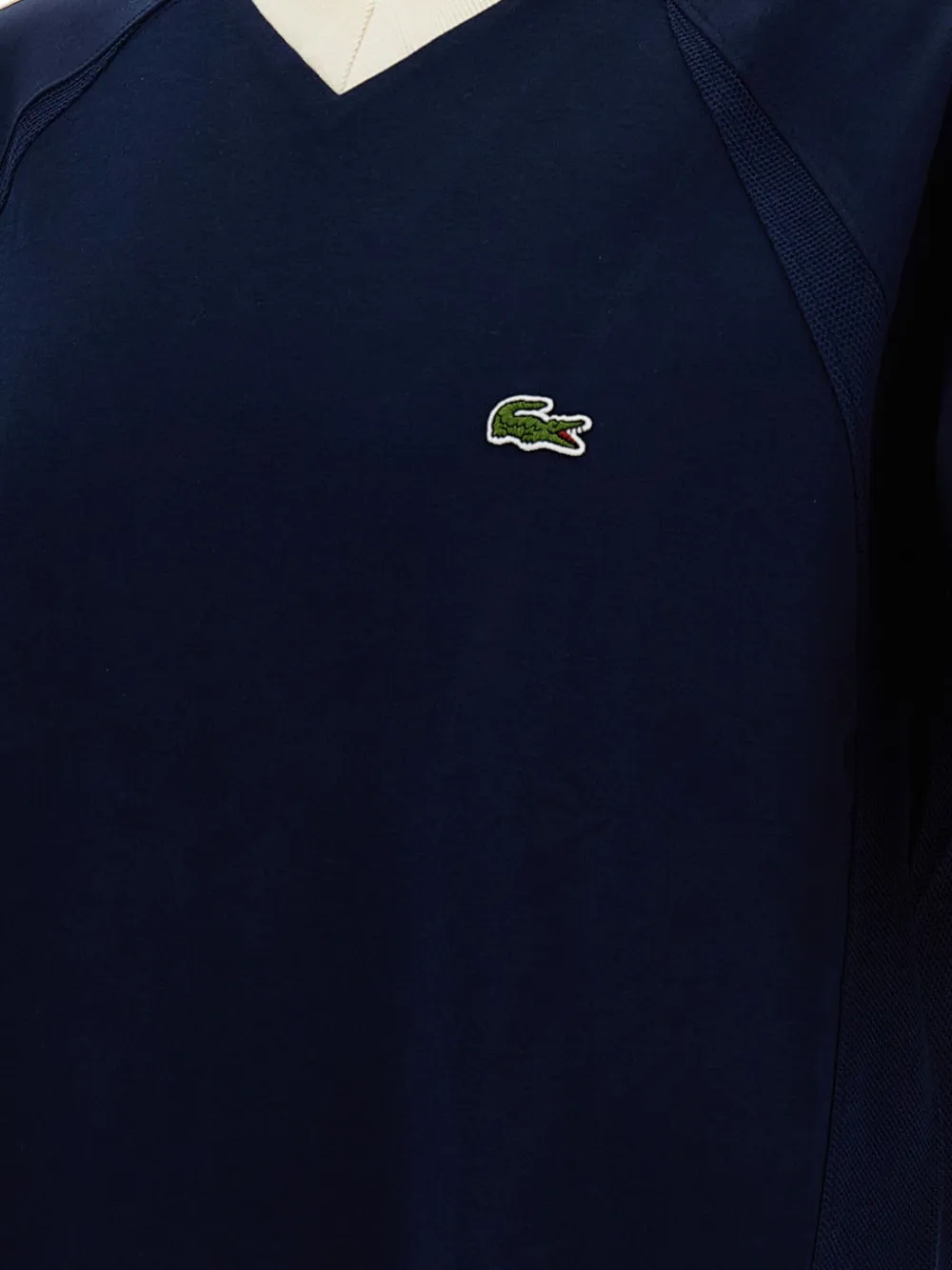 Lacoste T-shirt met V-hals en vlakken Blauw