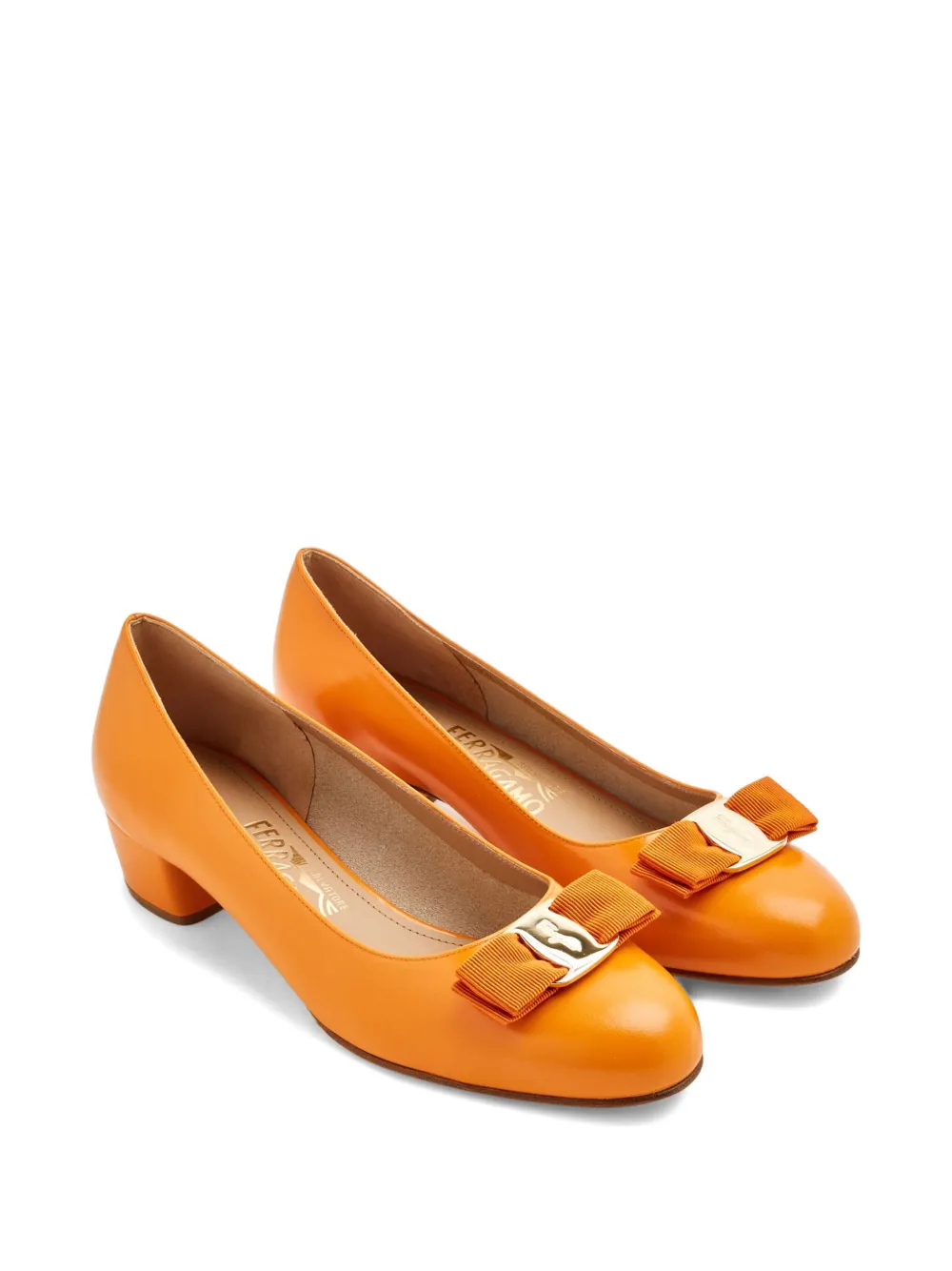 Ferragamo 40mm Vara bow-embellished block-heel pumps Orange