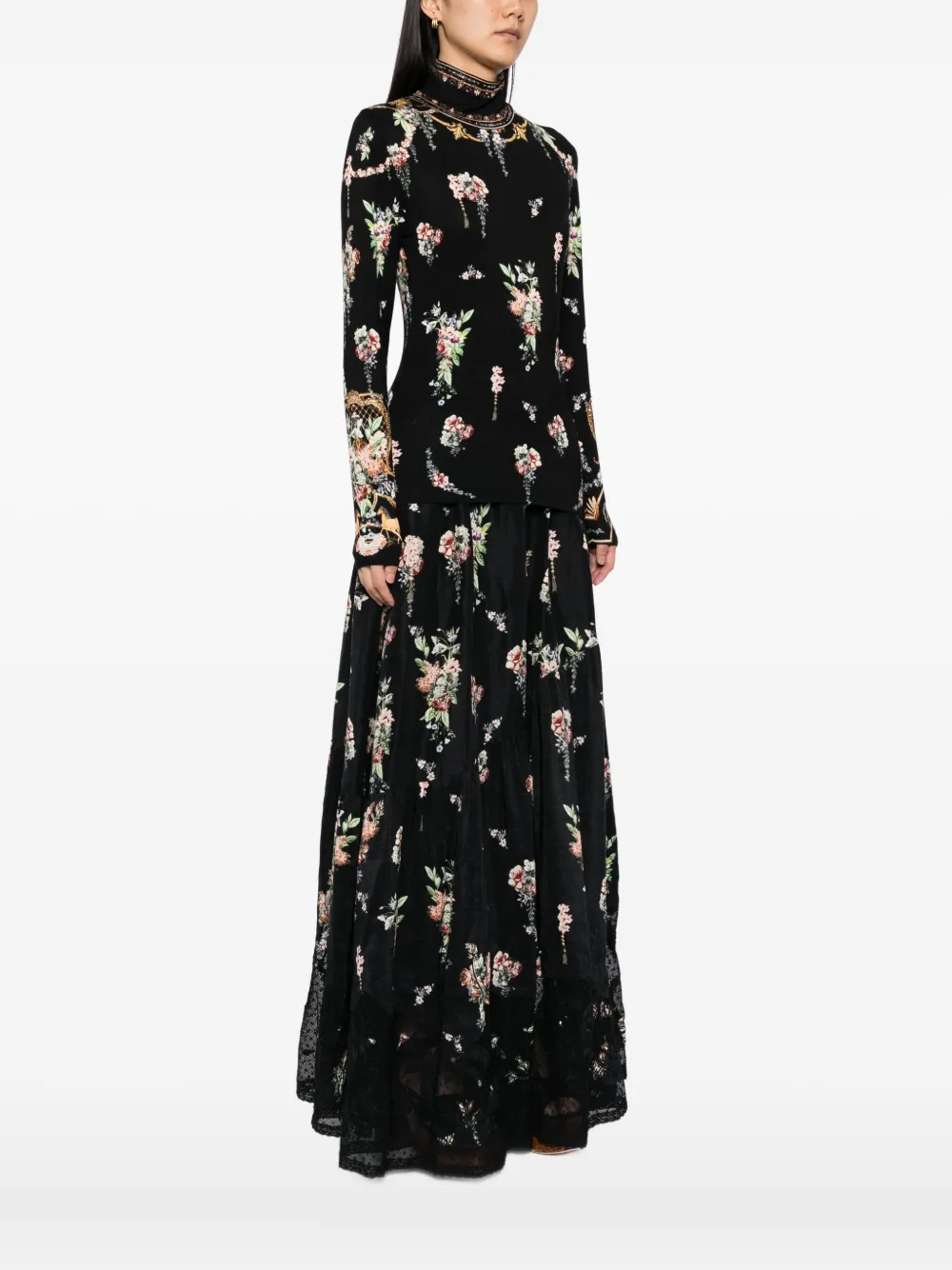 Camilla floral-print top Zwart