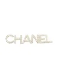 CHANEL Pre-Owned 1986-1988 logo alphabet brooch - Gold