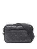 Louis Vuitton Pre-Owned 2021 Alpha messenger bag - Black