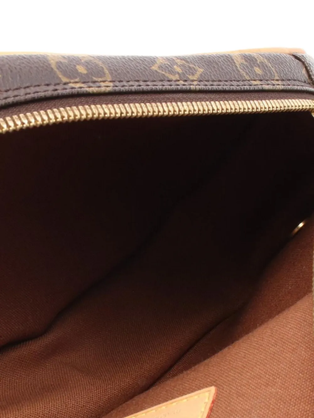 Pre-owned Louis Vuitton 2004 Ganju Messenger Bag In Brown