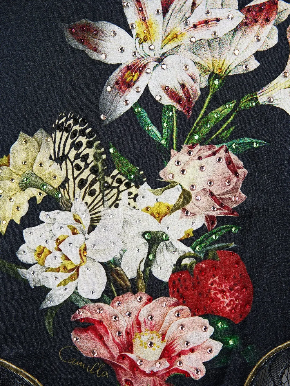 Camilla Noble Endeavors T-shirt Zwart