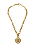 CHANEL Pre-Owned 1993 octagonal-pendant CC necklace - Gold