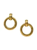 CHANEL Pre-Owned 1990-2000s dangle hoop clip-on earrings - Gold