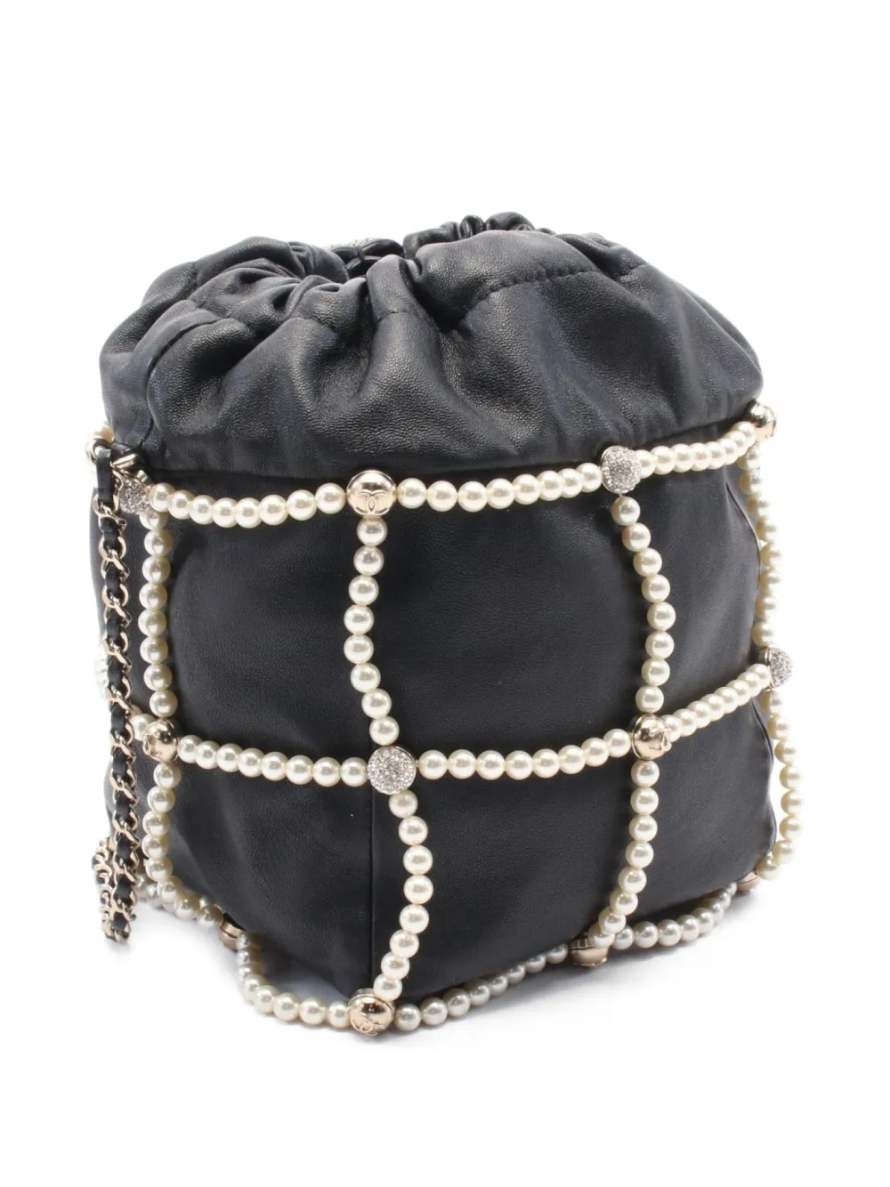 CHANEL Pre-Owned 2020-2021 Crystal Pearl bucket bag | Pre-Owned | Image 2