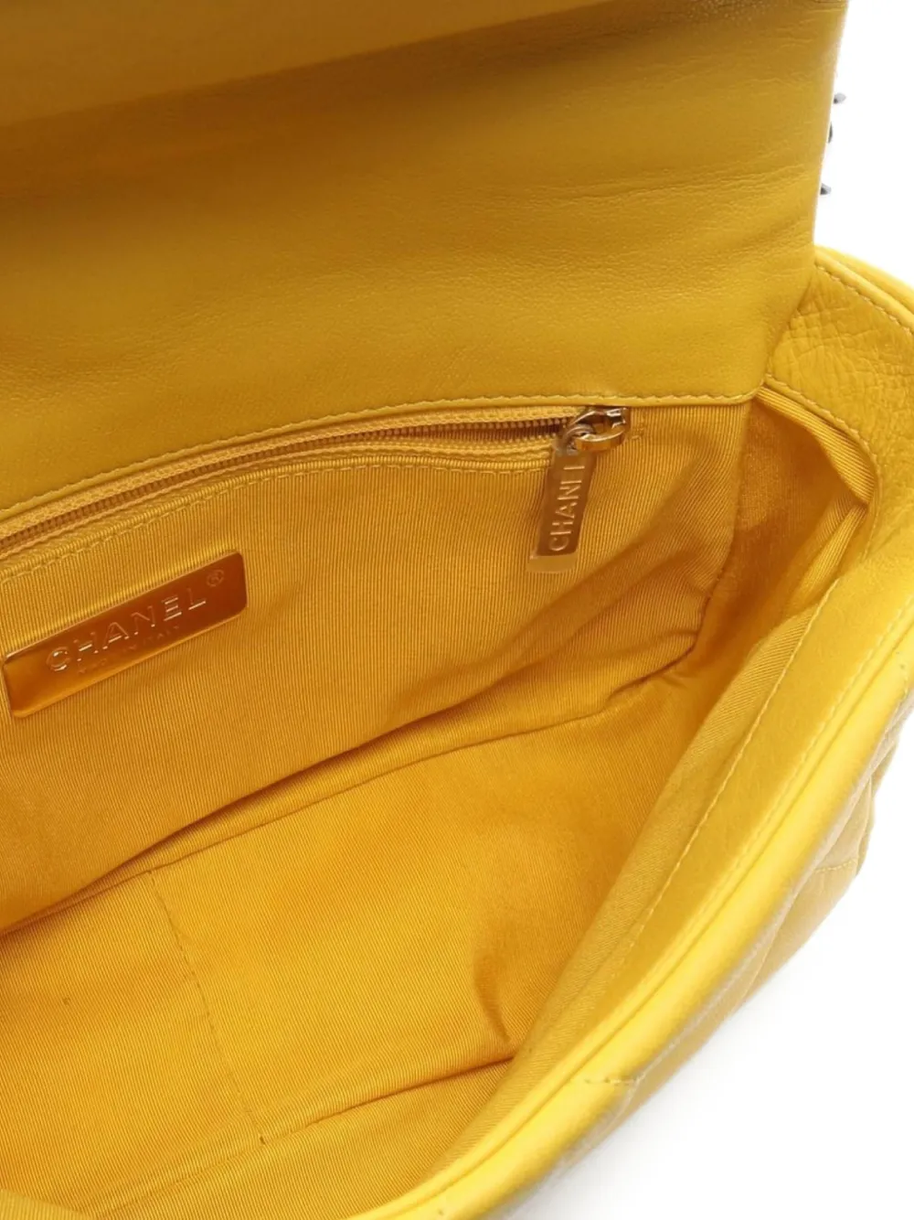 Pre-owned Chanel 2020-2021 Diamond-quilted Shoulder Bag