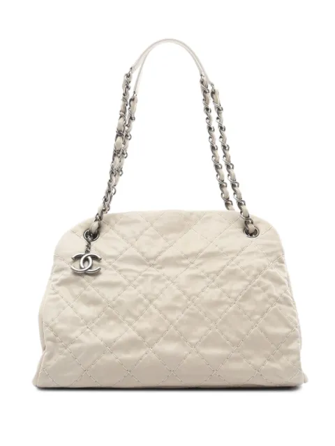 CHANEL Pre-Owned 2010-2011 Mademoiselle shoulder bag 