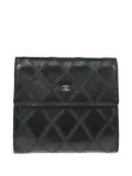CHANEL Pre-Owned 2009 diamond-quilting wallet - Black