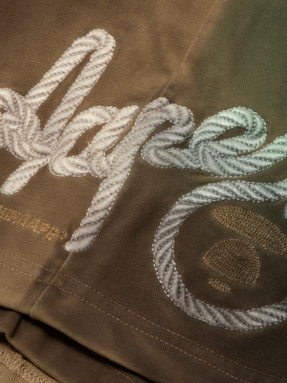 AAPE BY *A BATHING APE Shorts met tie-dye print Bruin