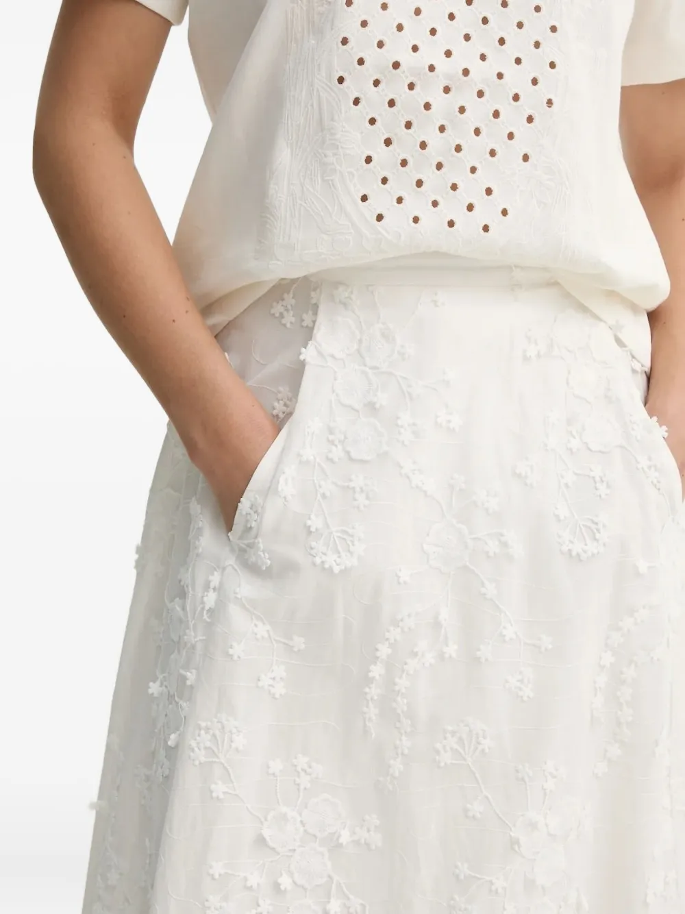 MUNTHE Midi-rok met geborduurde bloemen Wit