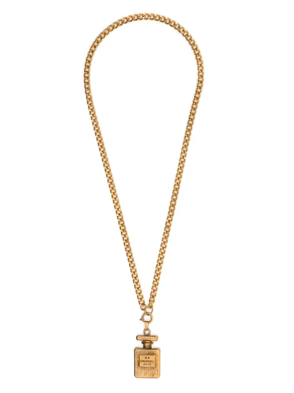 CHANEL ゴールド チャーム ネックレス