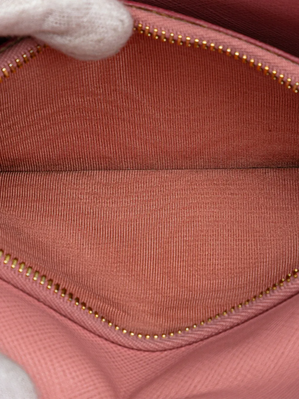 Pre-owned Prada 2000-2024 Saffiano Lux Wallet On Chain Crossbody Bag
