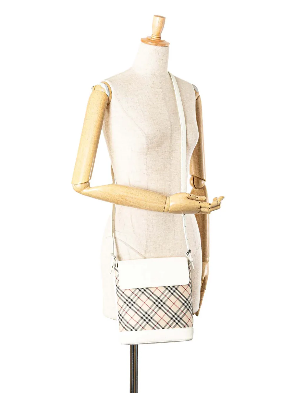 Burberry Pre-Owned 2000-2024 Nova Check Canvas crossbody bag | Estilos de archivo | Image 2