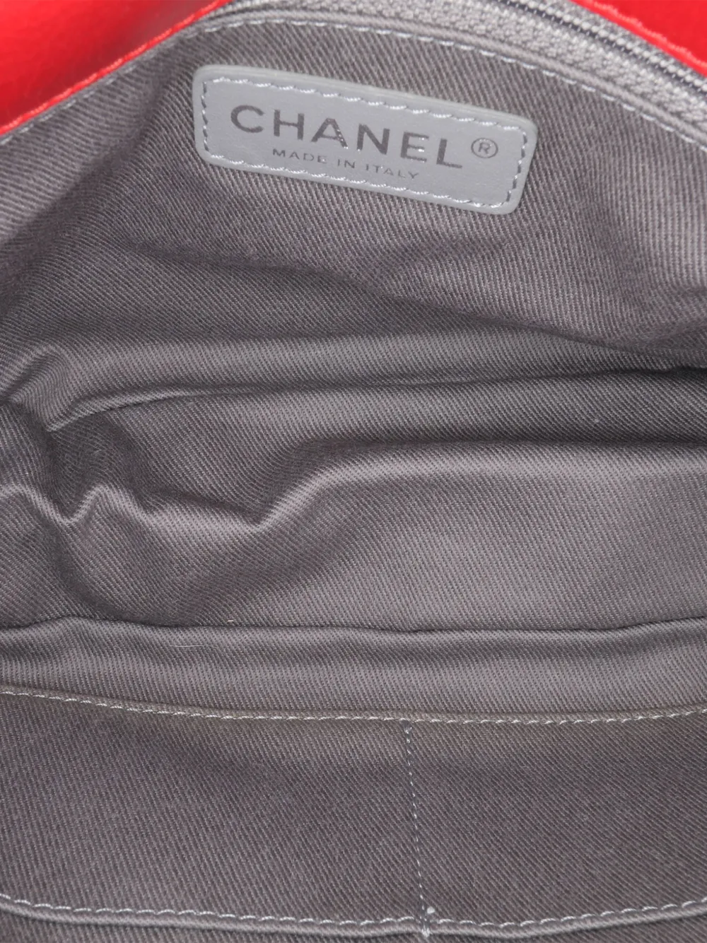 Pre-owned Chanel 2013-2014 Aged Calfskin Cc Chain Frame Flap Crossbody Bag