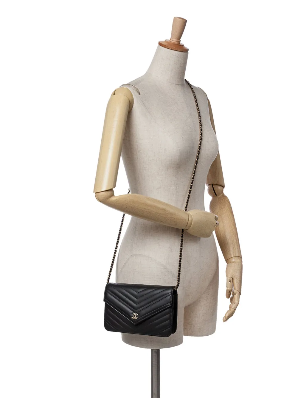 CHANEL Pre-Owned 2018-2019 Goatskin Chevron Statement Wallet On Chain crossbody bag | Pre-Owned | Image 2