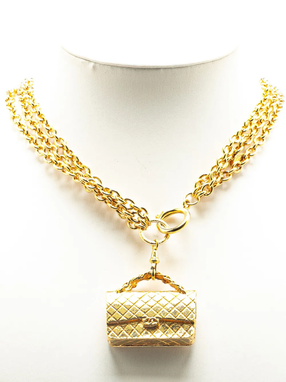CHANEL Pre-Owned Collana multifilo placcata oro con pendente a forma di borsa 1970-1980 | Image 5