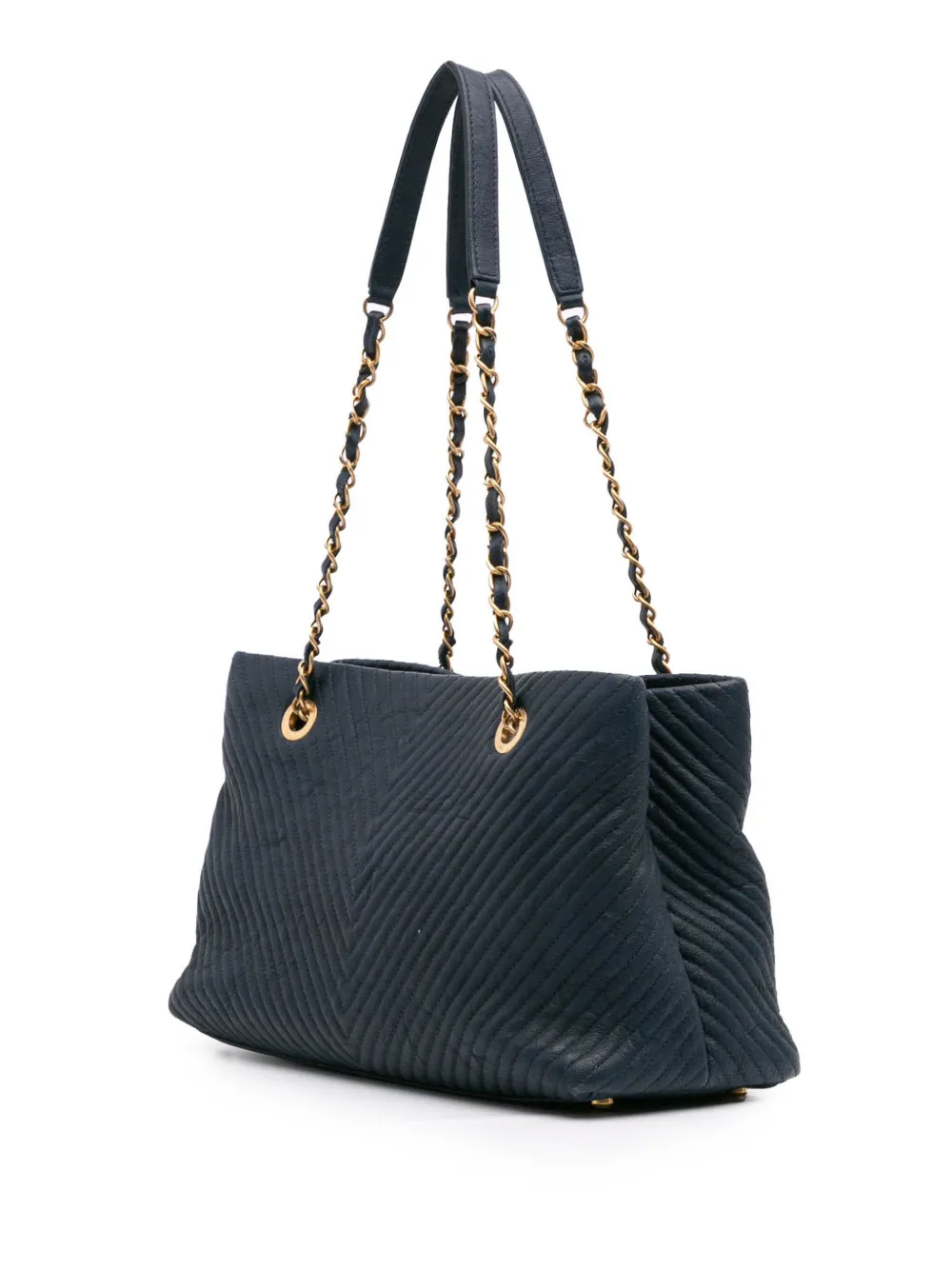 Pre-owned Chanel 2015-2016 Medium Chevron Wrinkled Calfskin Medallion Charm Tote Bag