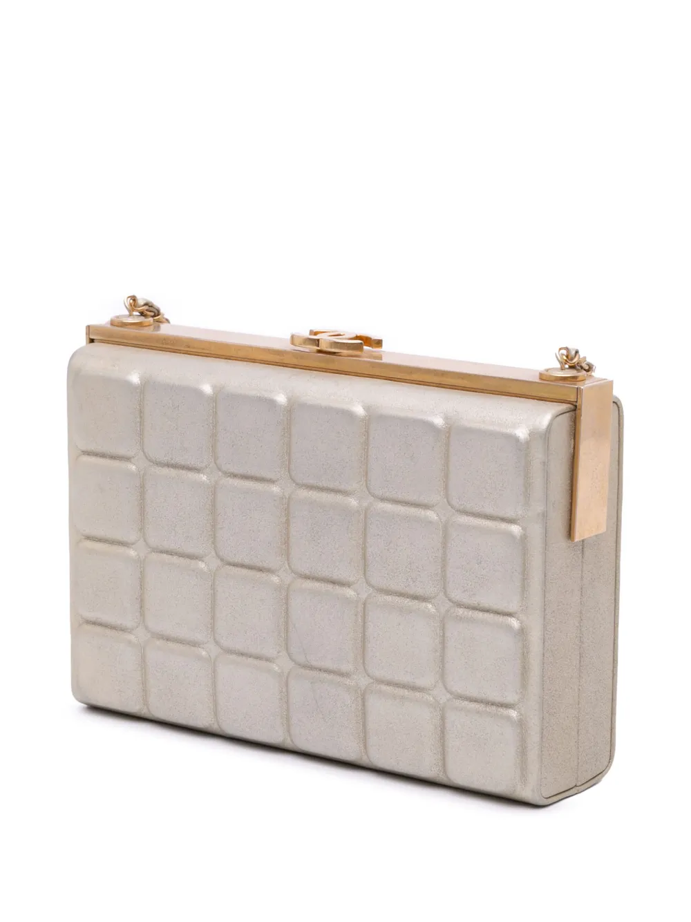  Chanel Pre-owned 2016-2017 Chocolate Bar Metallic Lambskin Frame Clutch With Chain Crossbody Bag - Gold 