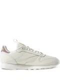 Reebok Classic Vintage ""Chalk/Orchid"" sneakers - White