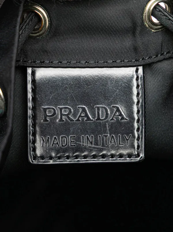 PRADA 黒 ドローストリングポーチ ☆送料関税込☆PRADA Re Nylon ドローストリングポーチ☆超人気