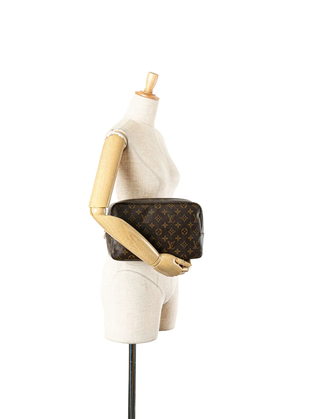 Pre-owned Louis Vuitton 1993 Monogram Trousse Toilette 28 Clutch Bag