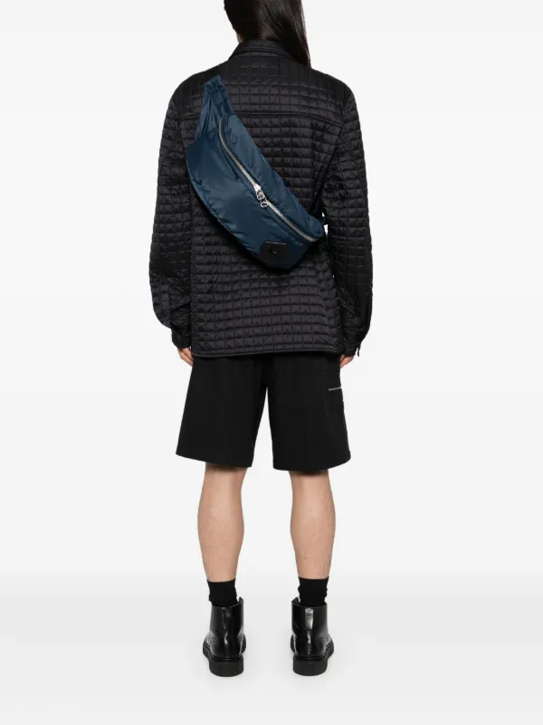 Peacemaker Oamc パデッド ベルトバッグ M | ブルー | FARFETCH JP