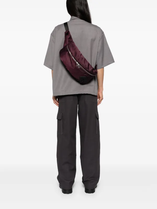 新品Peacemaker Oamc パデッド ベルトバッグ Peacemaker Oamc パデッド ベルトバッグ M | パープル | FARFETCH JP