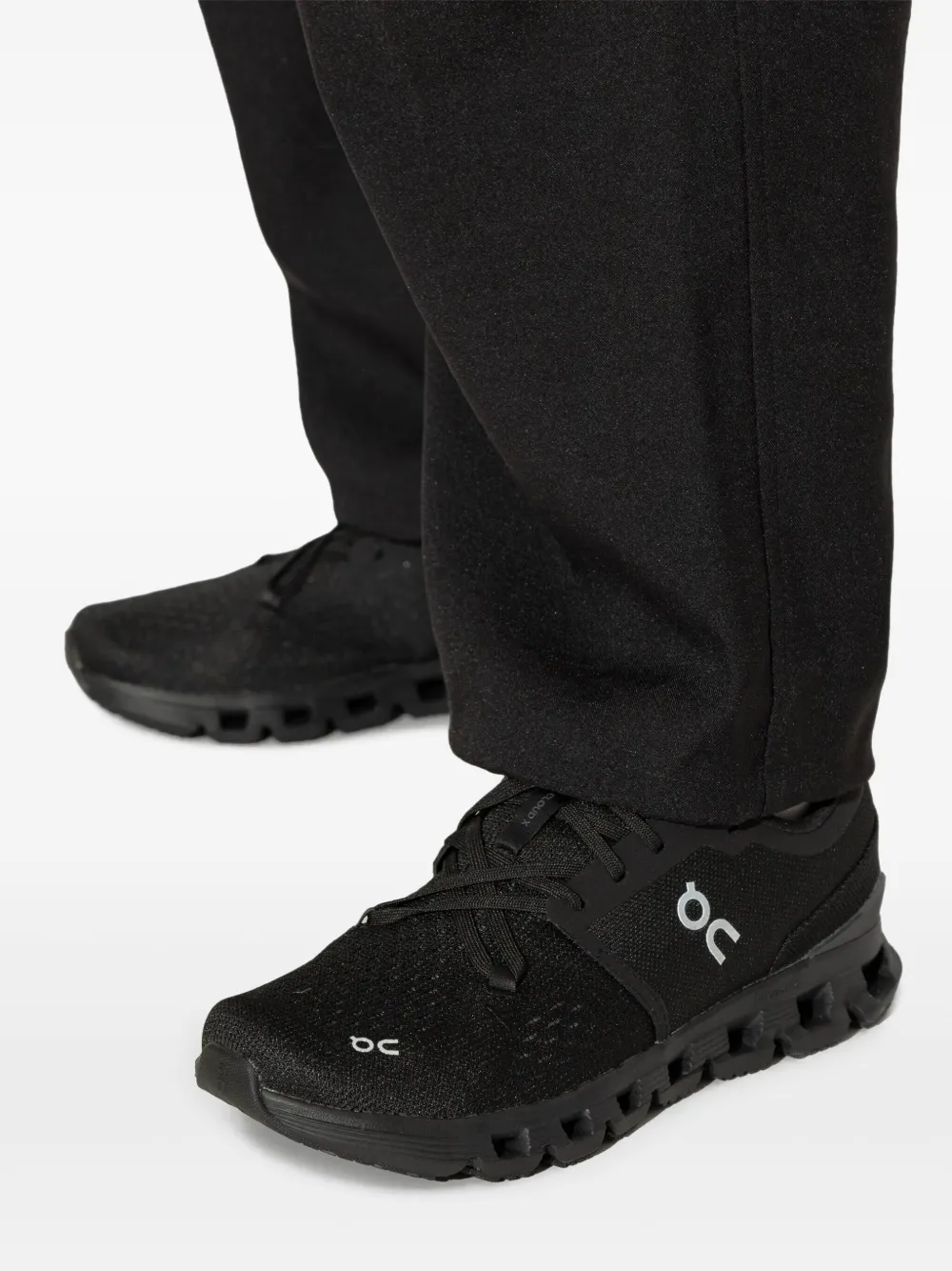 On Running Cloud X sneakers Zwart