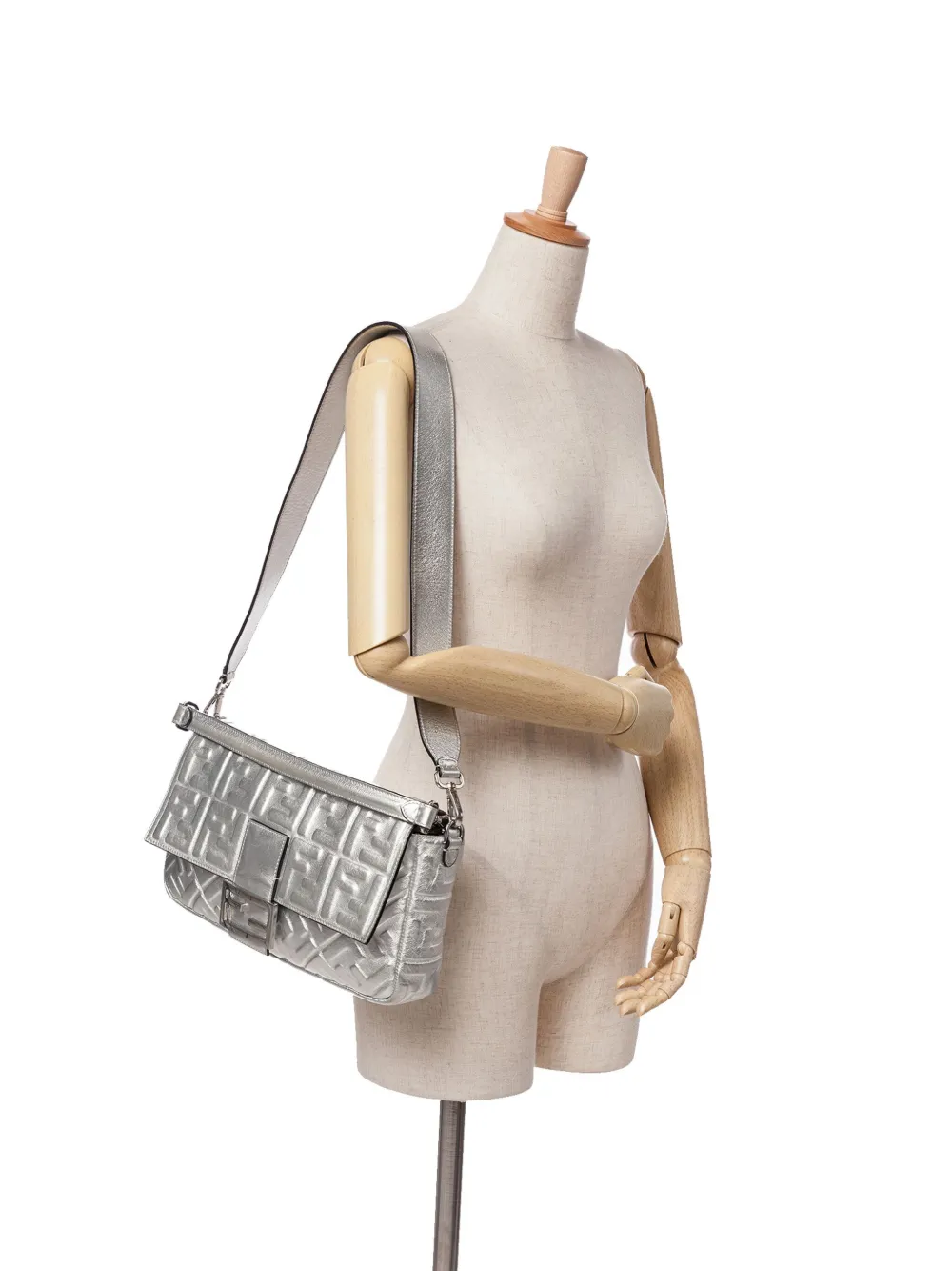 Fendi Pre-Owned bolsa satchel Bagbaguette grande con Zucca en relieve 2010-2025 | Estilos de archivo | Image 2