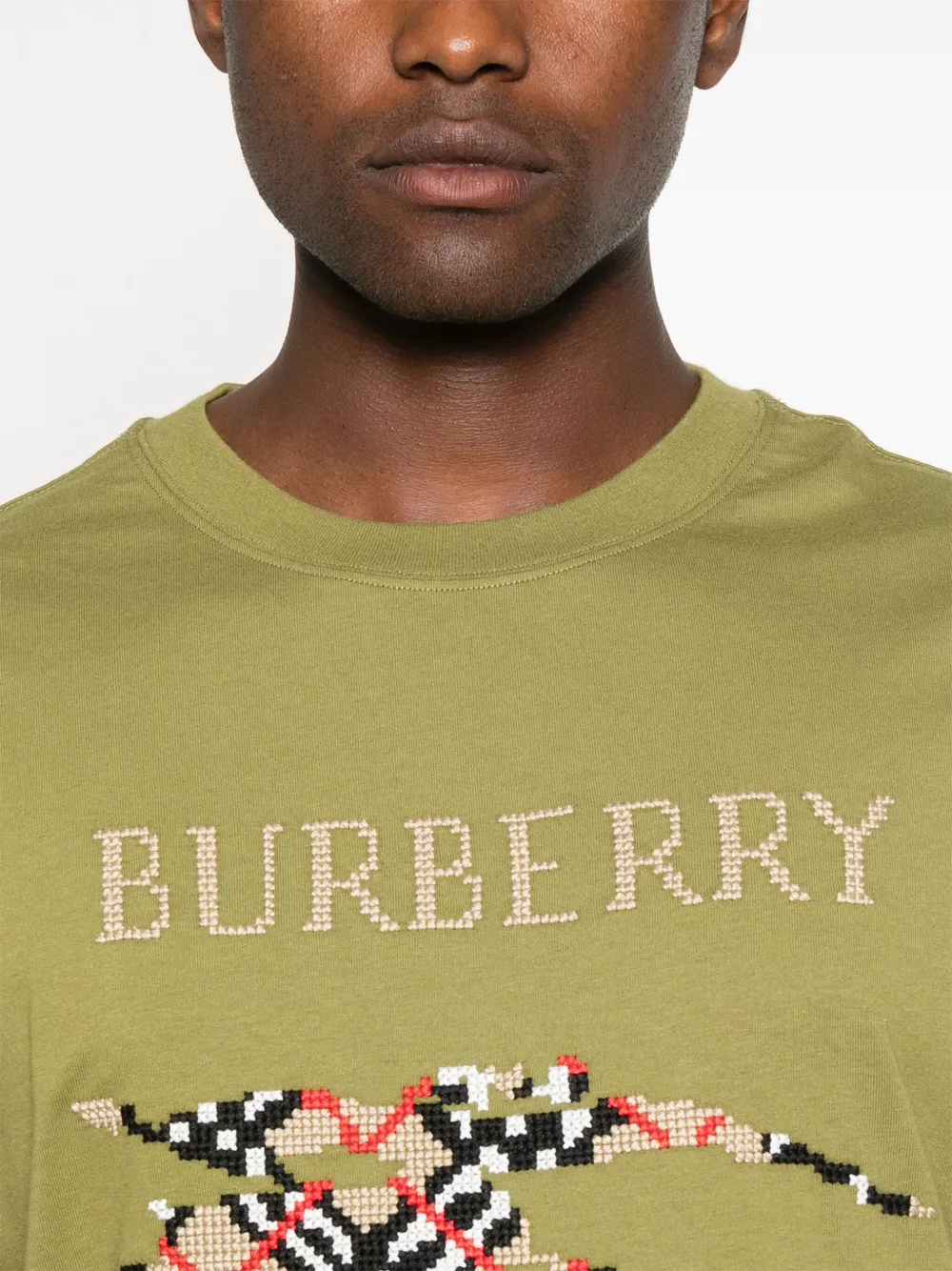 Burberry T-shirt met EDK-borduurwerk Groen