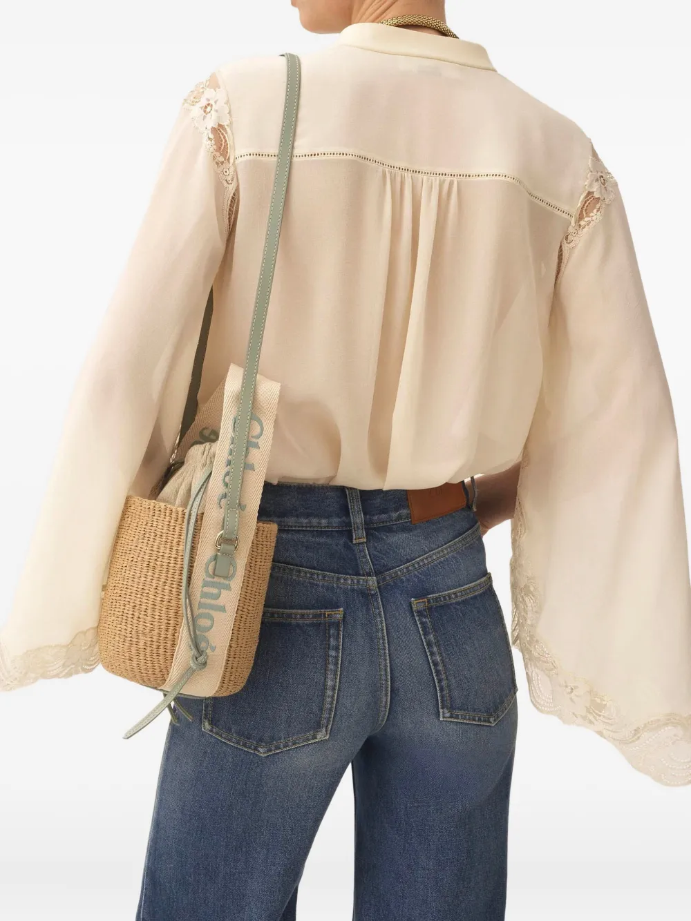 Chloé small Woody bucket bag Beige
