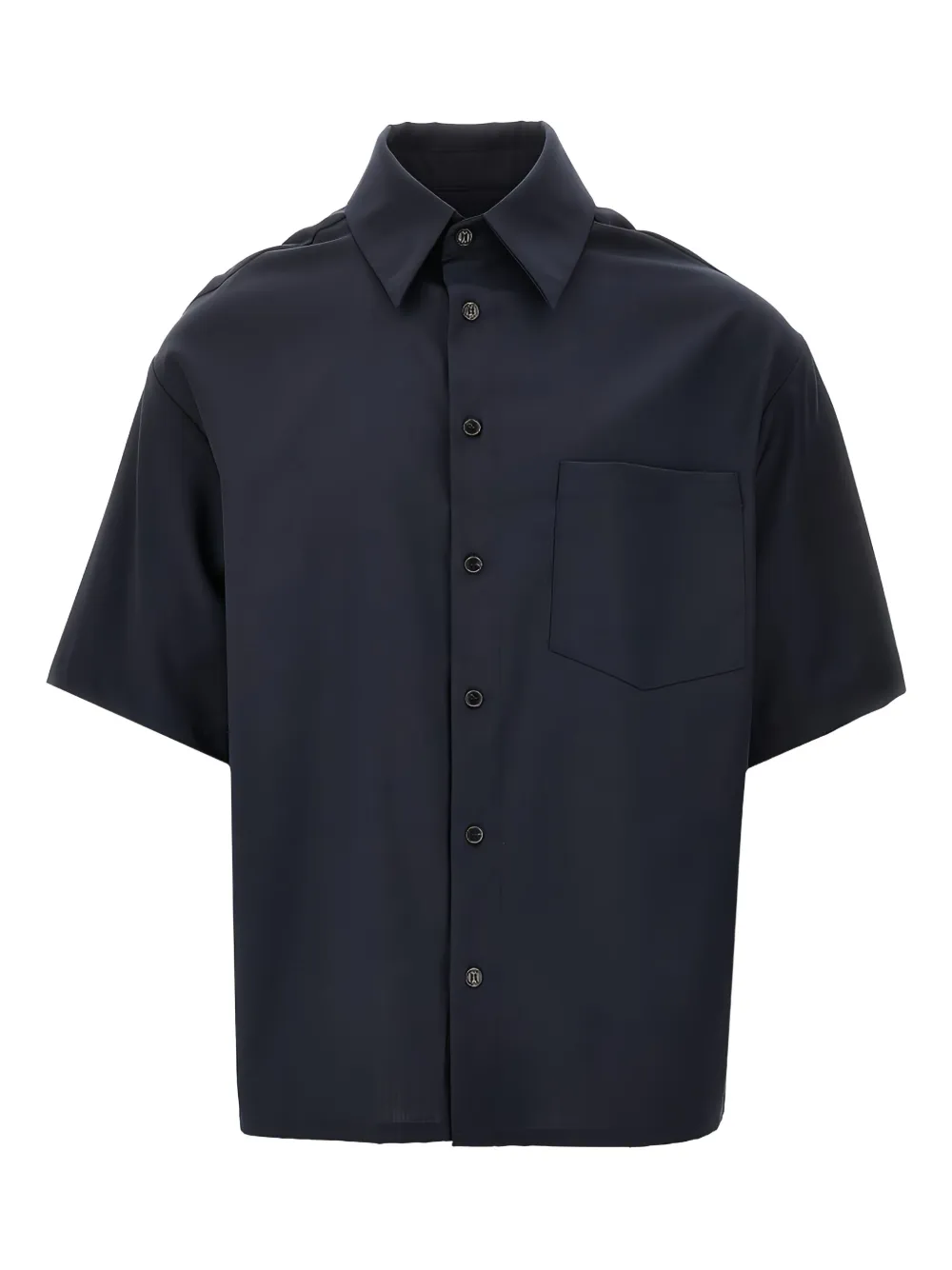 short sleeve shirt